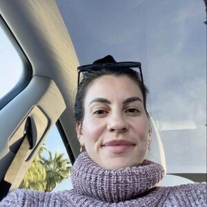 Meet your Posher, Angela